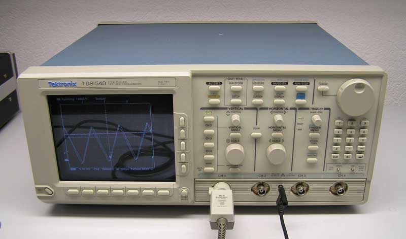 ̓rTektronix TDS1012B ֔ʾ̩