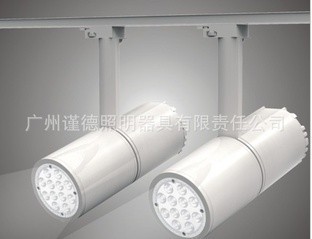 LED܉