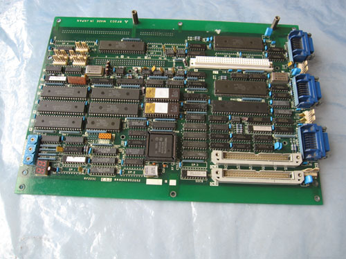 F؛PCB· RF203