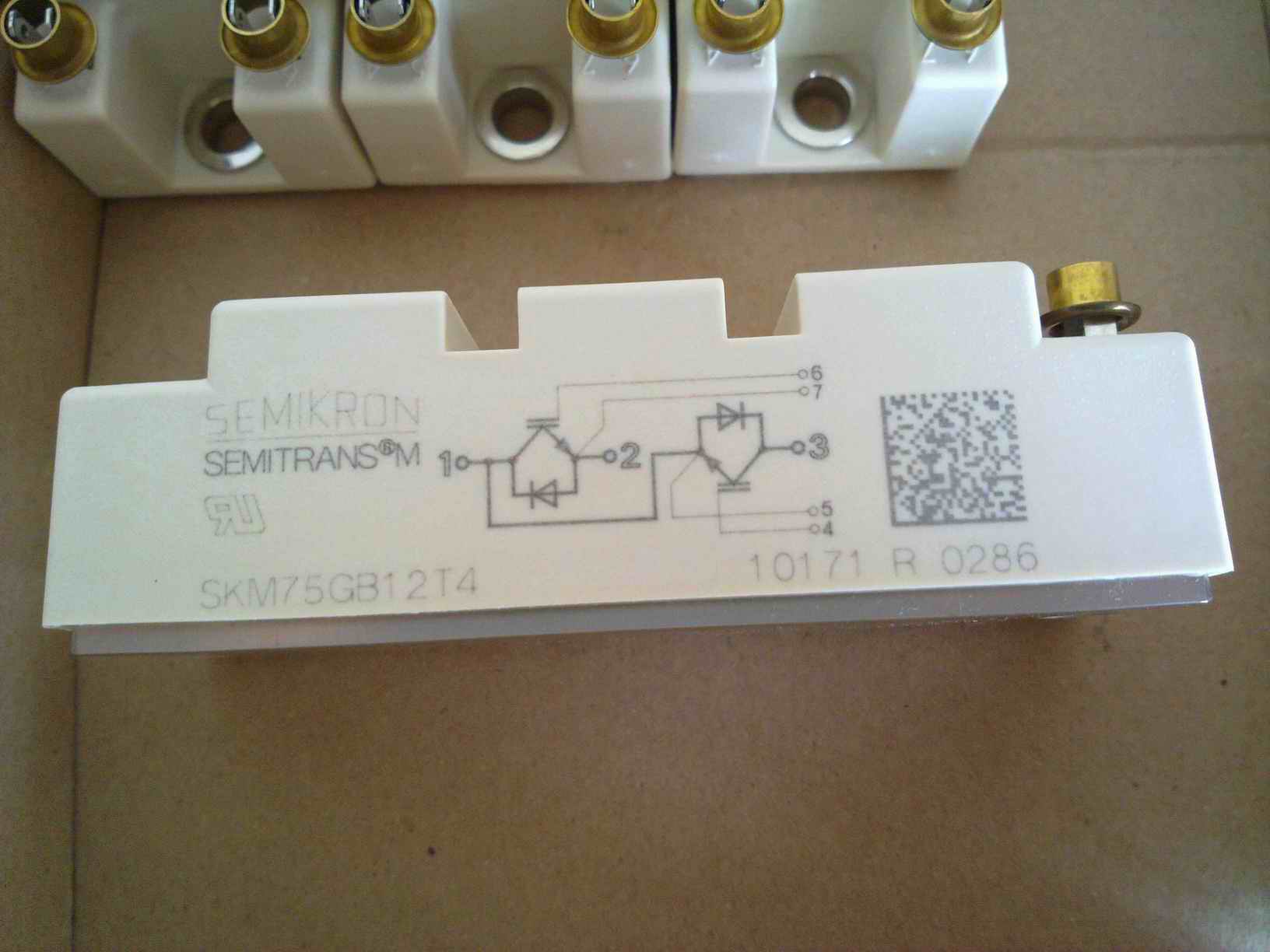 ɿعSKKT132/16EMCC225-16io1ȌI(y)