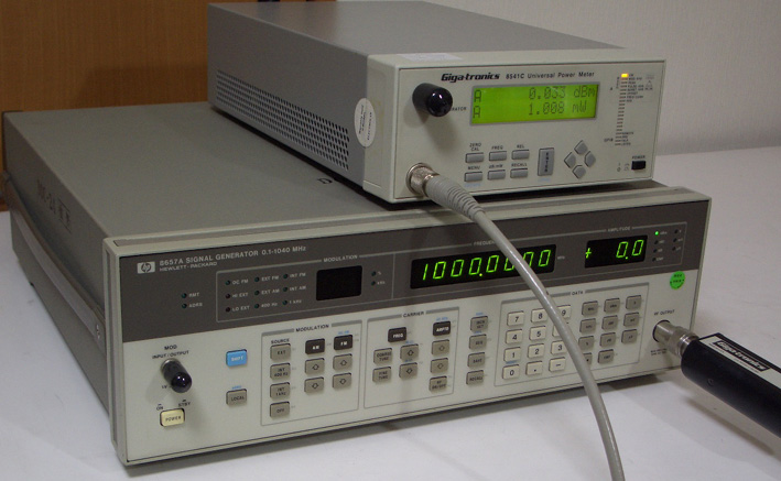 rُ !HP8657A HP8594E HP8922M