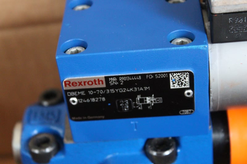 4WREE6E32-2X/G24K31/A1V R90090711