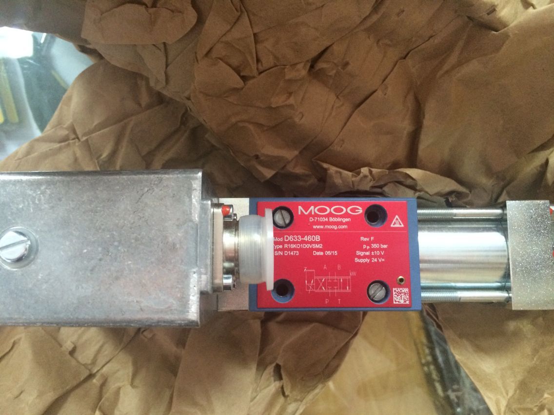 D792-5002xMOOG