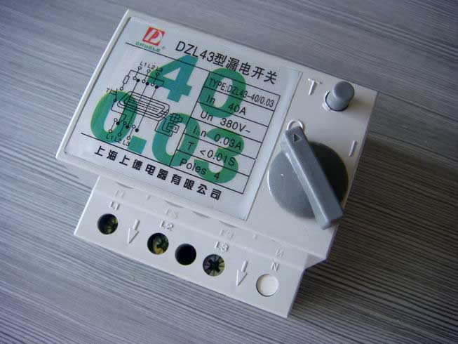 Ϻϵ©는·DzL43-3P 40a