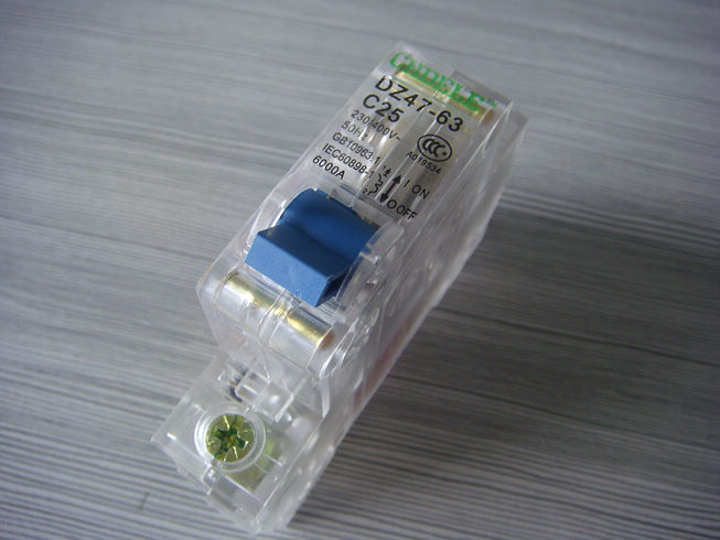 \дϵ¼FDz47-63·Dz47-63/C25a ͸