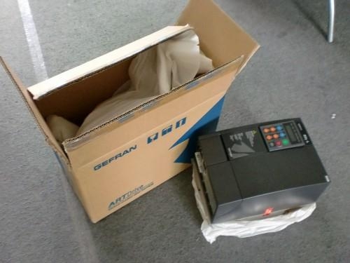 ͬ݌׃l AVY4220-KBMAC4O Ϻ׃lS҃r(ji)