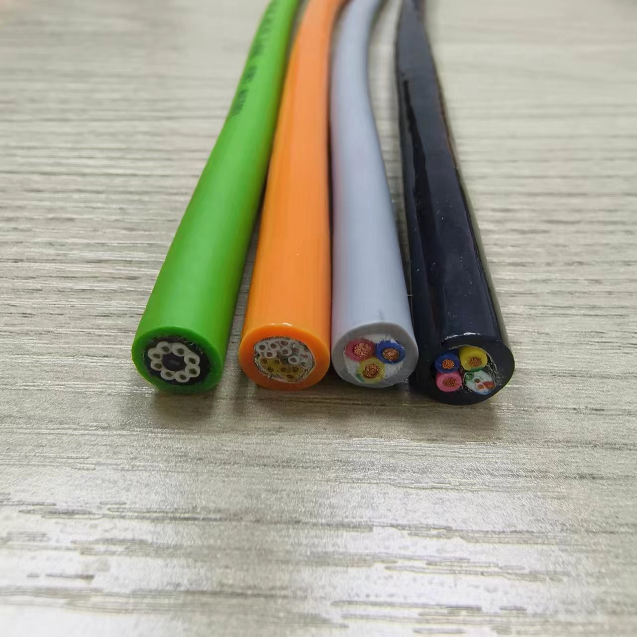 H07BQ-F|TPU/PUR۰2/3/4/5о*0.75/1.5ĥTRV