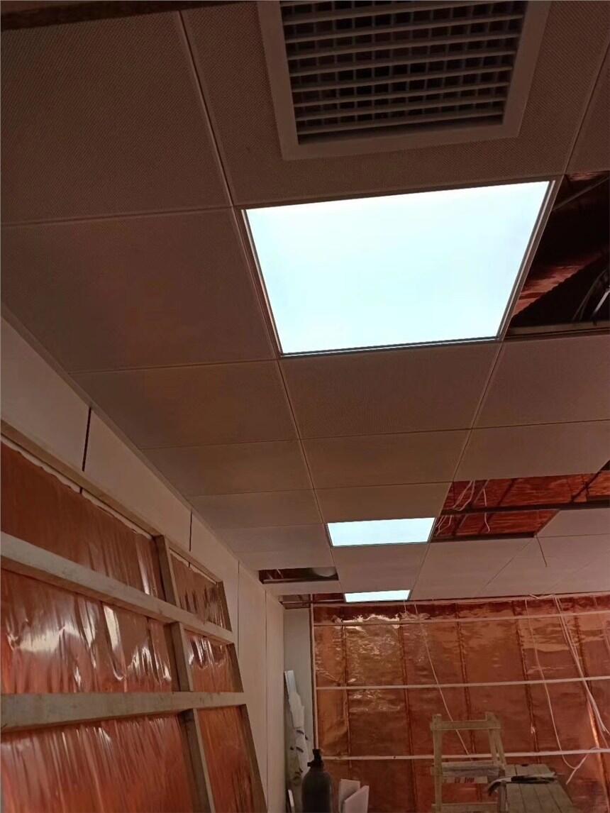 ɽUuʩC