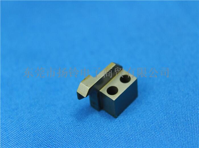 Ia̶1041310040 AI²C17x9.8x11.4mm