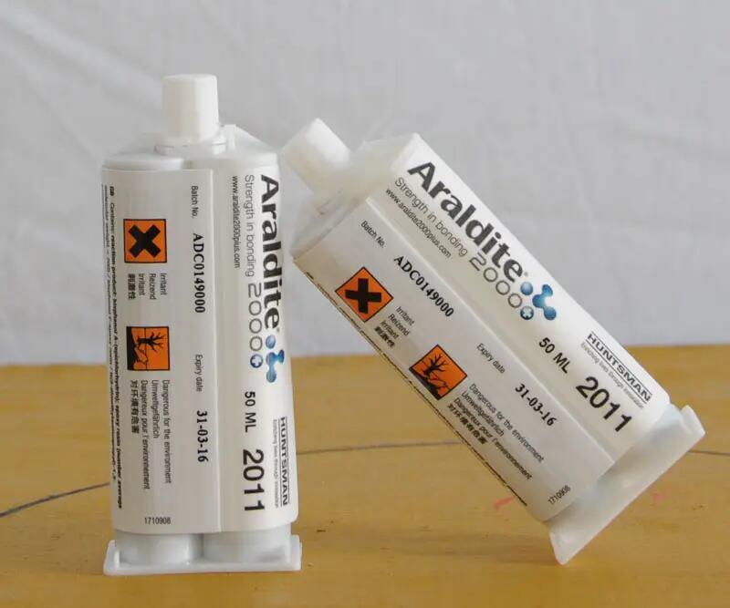 (yng)_(d)Araldite CW 1302 / Aradur HY 1300