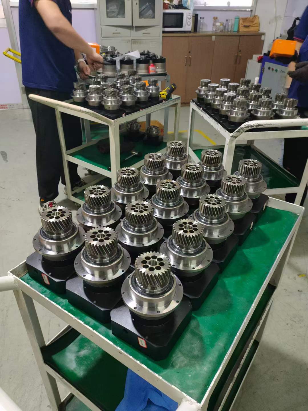 CRW87-27.2-M7.5-B3-180p늙CPLE120/115-12
