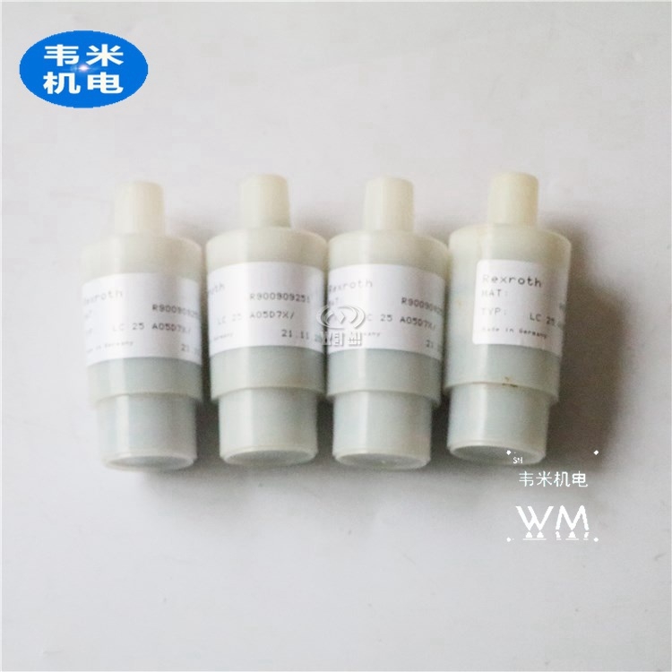 :LC32A-20D-7Xy