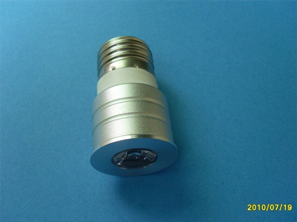LED|LEDr(ji)